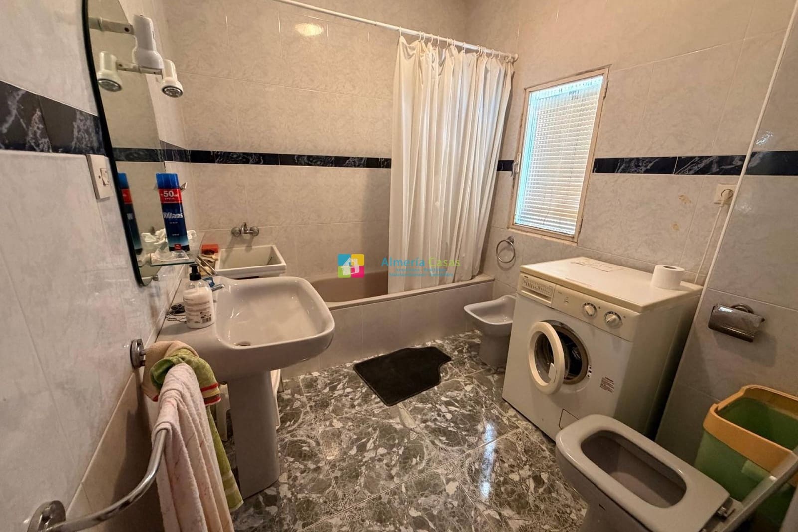 5 soveværelse Finca/Landehus til salg i Saliente Alto med garage - € 149.950 (Ref: 9789570)