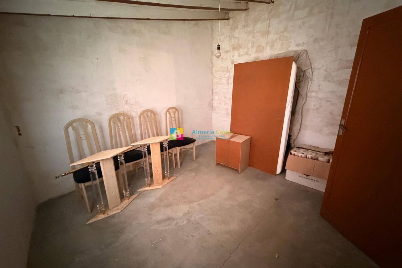 7 sypialnia Finka/Dom wiejski na sprzedaż w Lubrin z garażem - 139 950 € (Ref: 9795495)