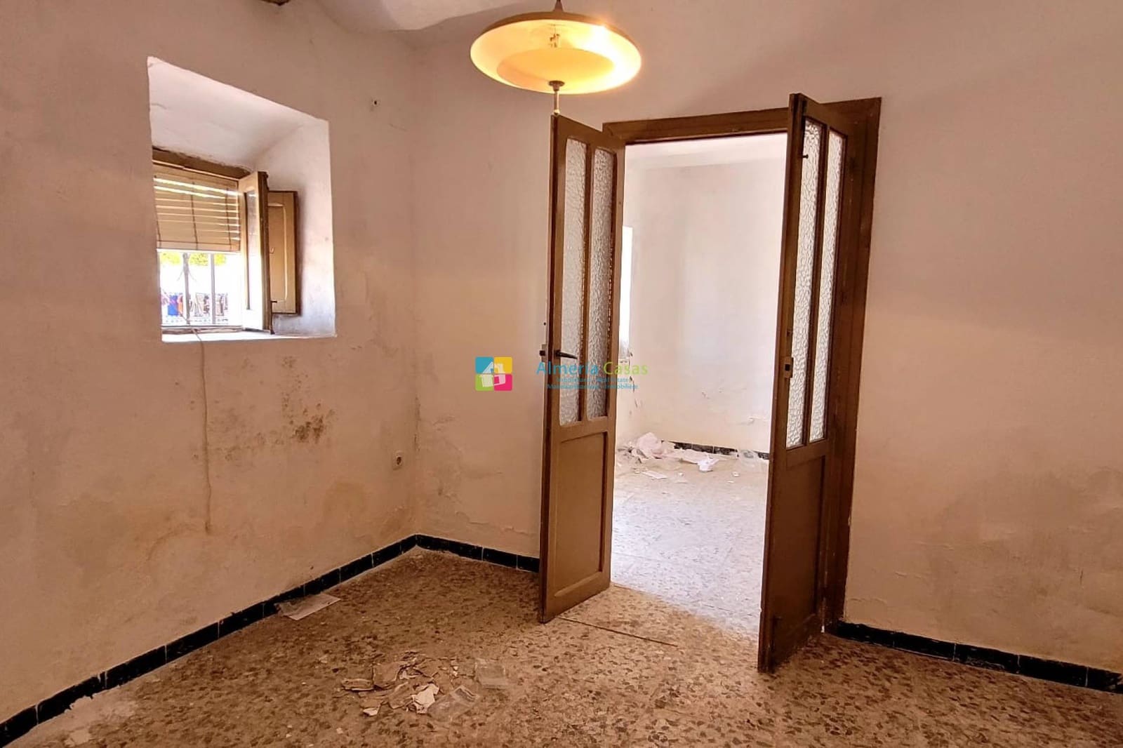 7 chambre Maison de Ville à vendre à Albanchez - 55 000 € (Ref: 9797709)