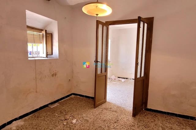 7 chambre Maison de Ville à vendre à Albanchez - 55 000 € (Ref: 9797709)