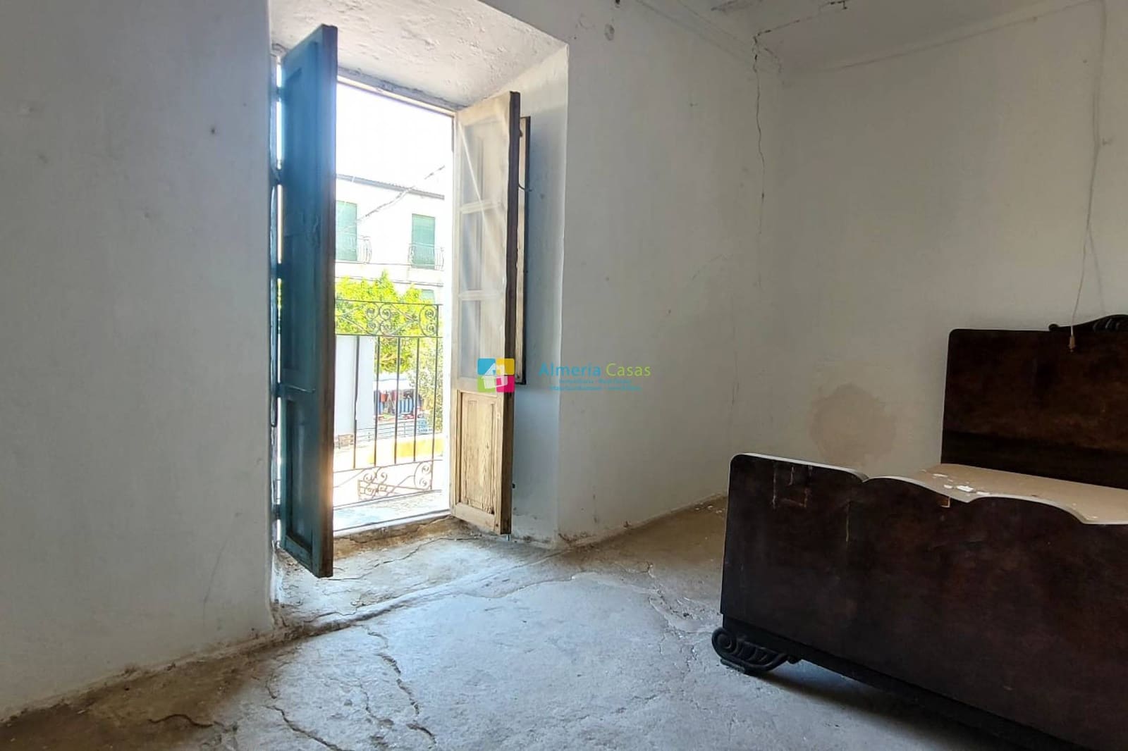 7 chambre Maison de Ville à vendre à Albanchez - 55 000 € (Ref: 9797709)