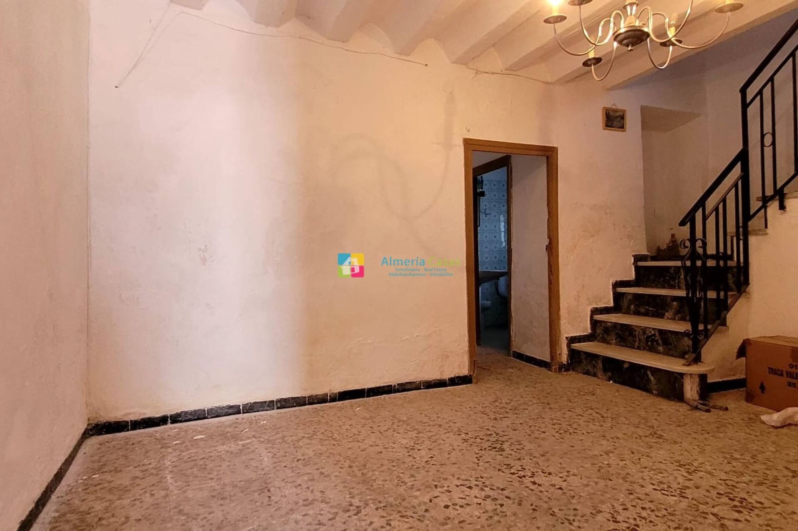 7 chambre Maison de Ville à vendre à Albanchez - 55 000 € (Ref: 9797709)