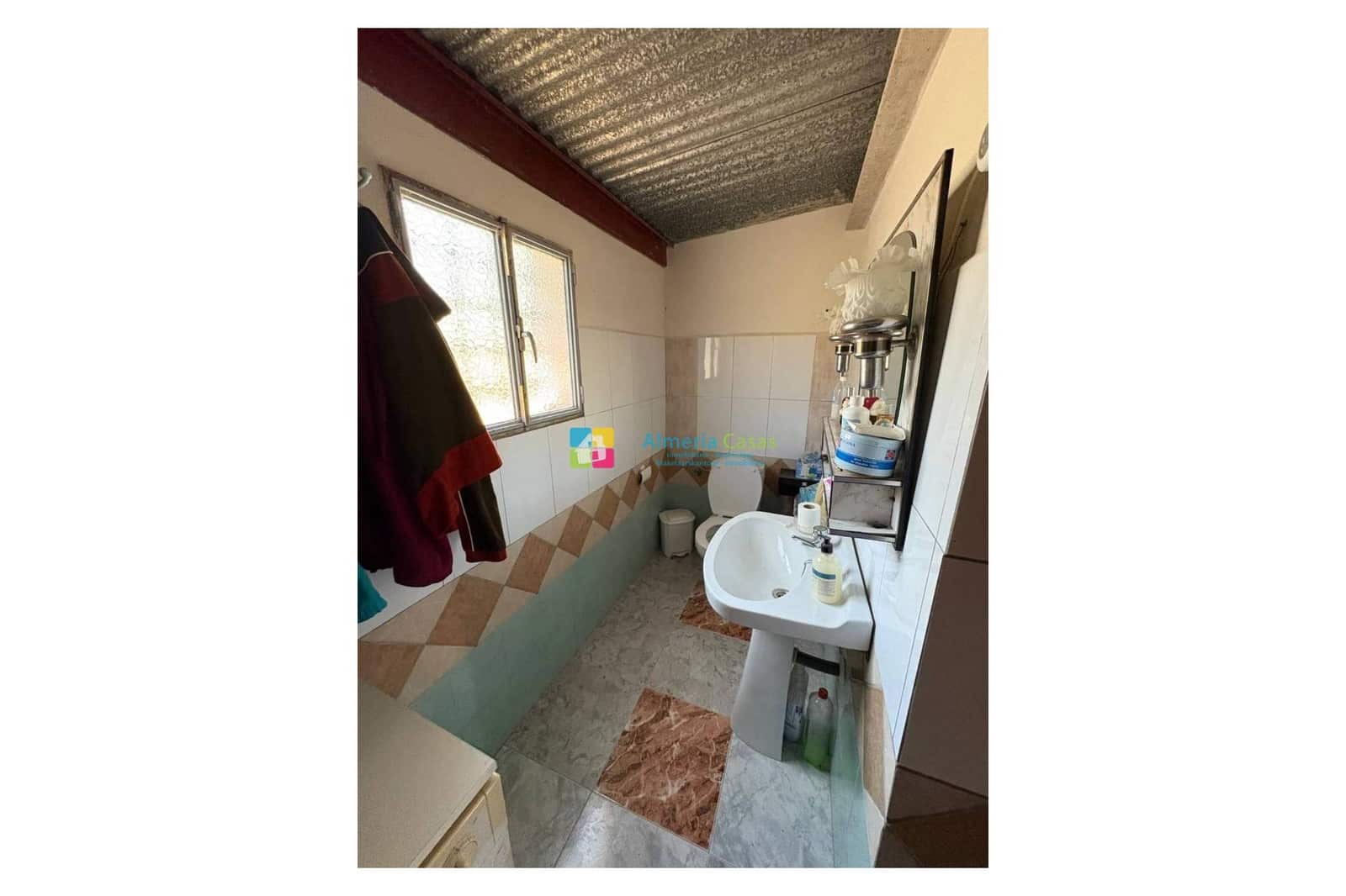 4 slaapkamer Finca/Landhuis te koop in Velez-Rubio - € 160.000 (Ref: 9797710)