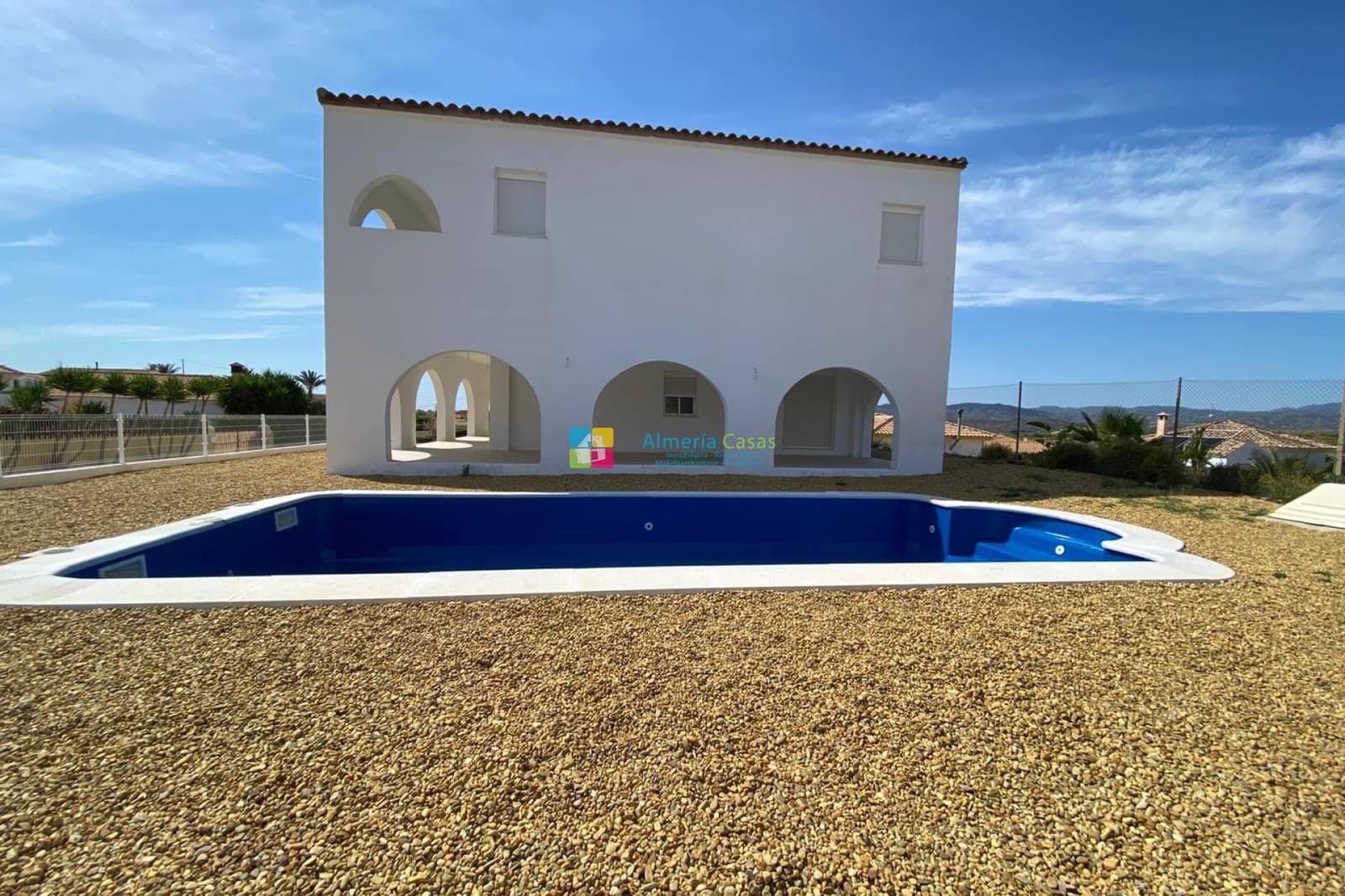 4 soveværelse Villa til salg i Zurgena med swimmingpool - € 294.000 (Ref: 9807081)