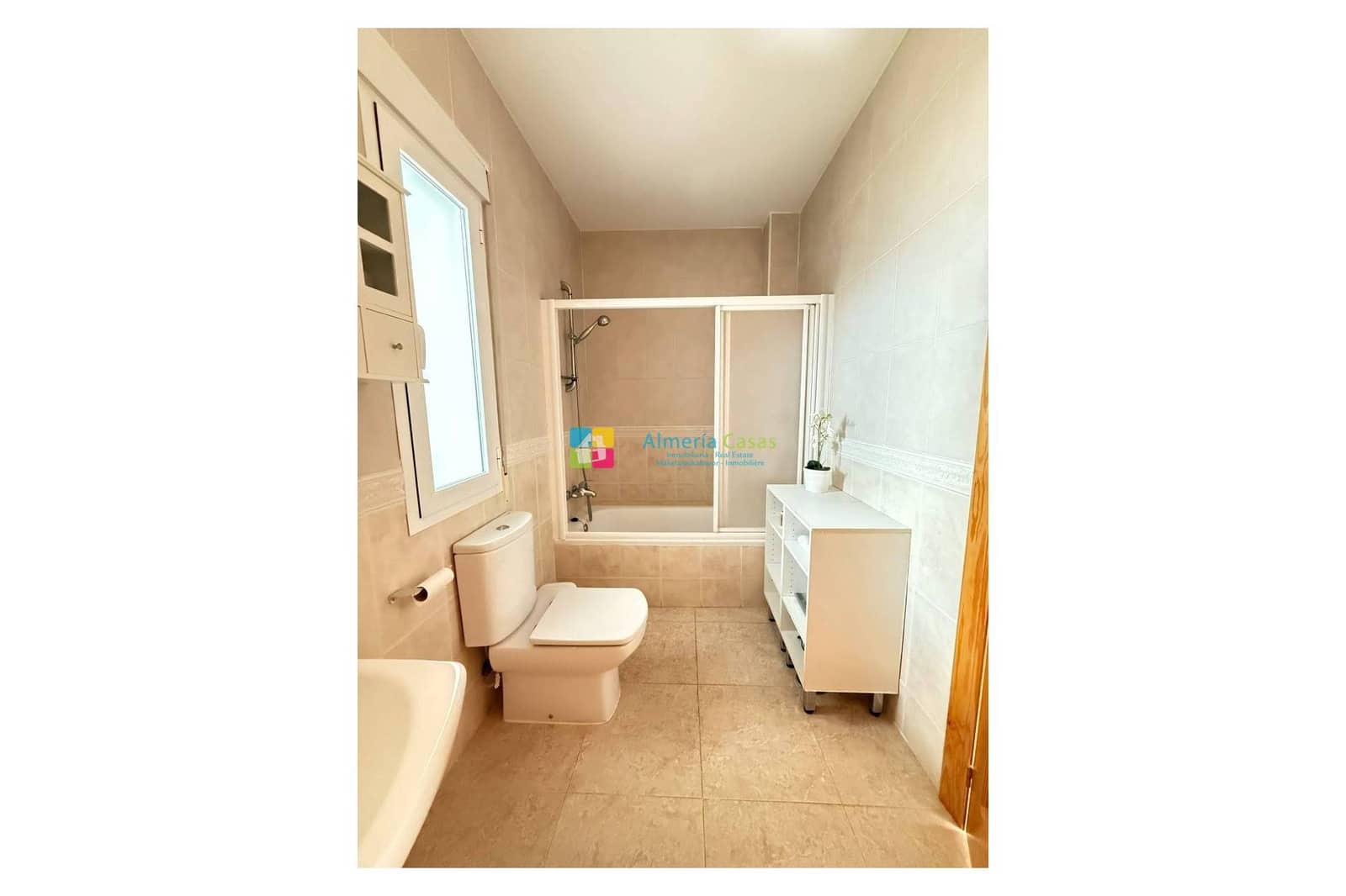 3 quarto Moradia para venda em Arboleas com piscina - 279 995 € (Ref: 9807082)