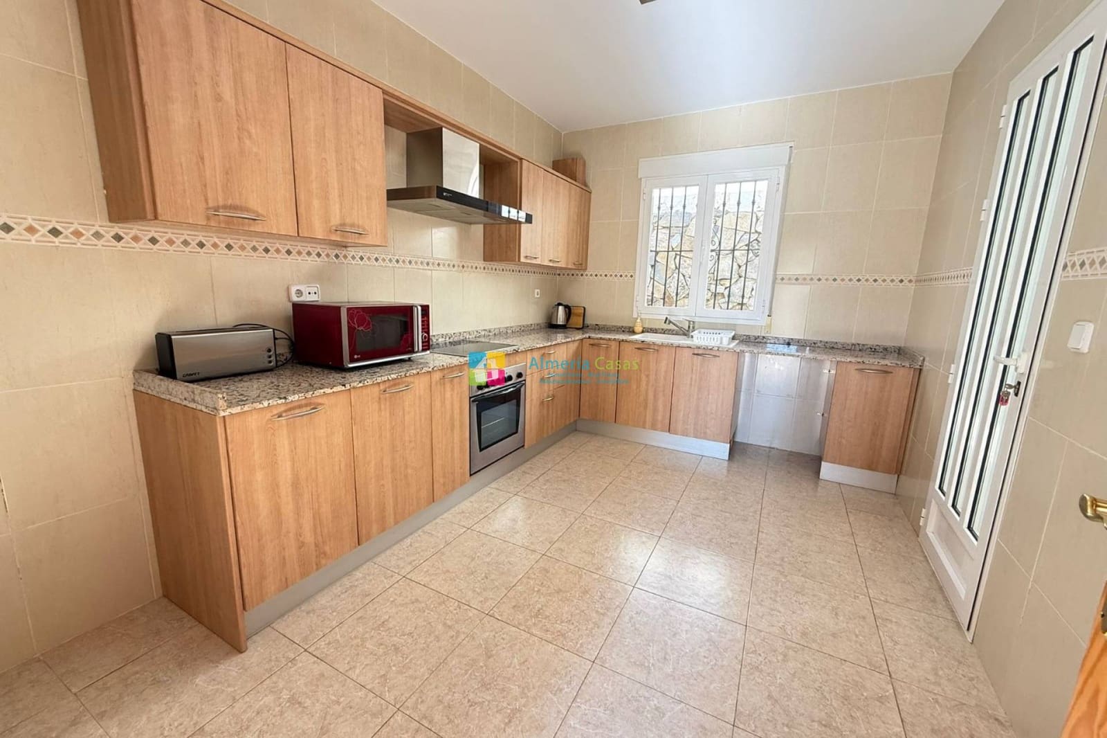 3 quarto Moradia para venda em Arboleas com piscina - 279 995 € (Ref: 9807082)