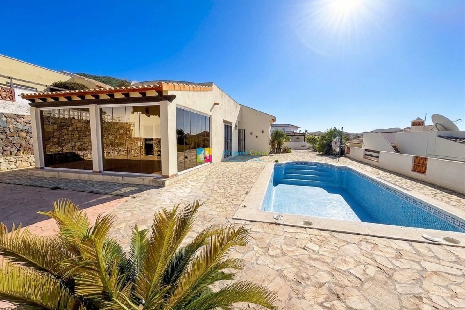 3 quarto Moradia para venda em Arboleas com piscina - 279 995 € (Ref: 9807082)
