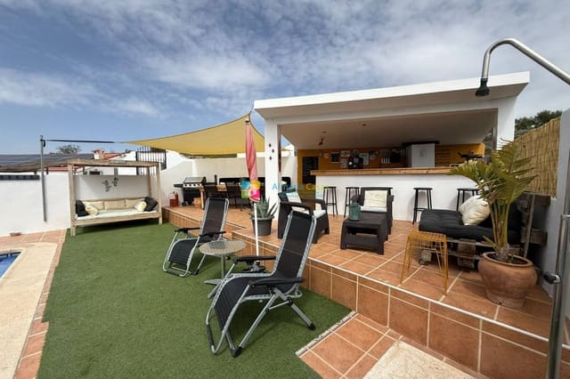 Finca/Casa Rural de 5 habitaciones en Arroyo Medina, Oria en venta con piscina - 485.000 € (Ref: 9807083)