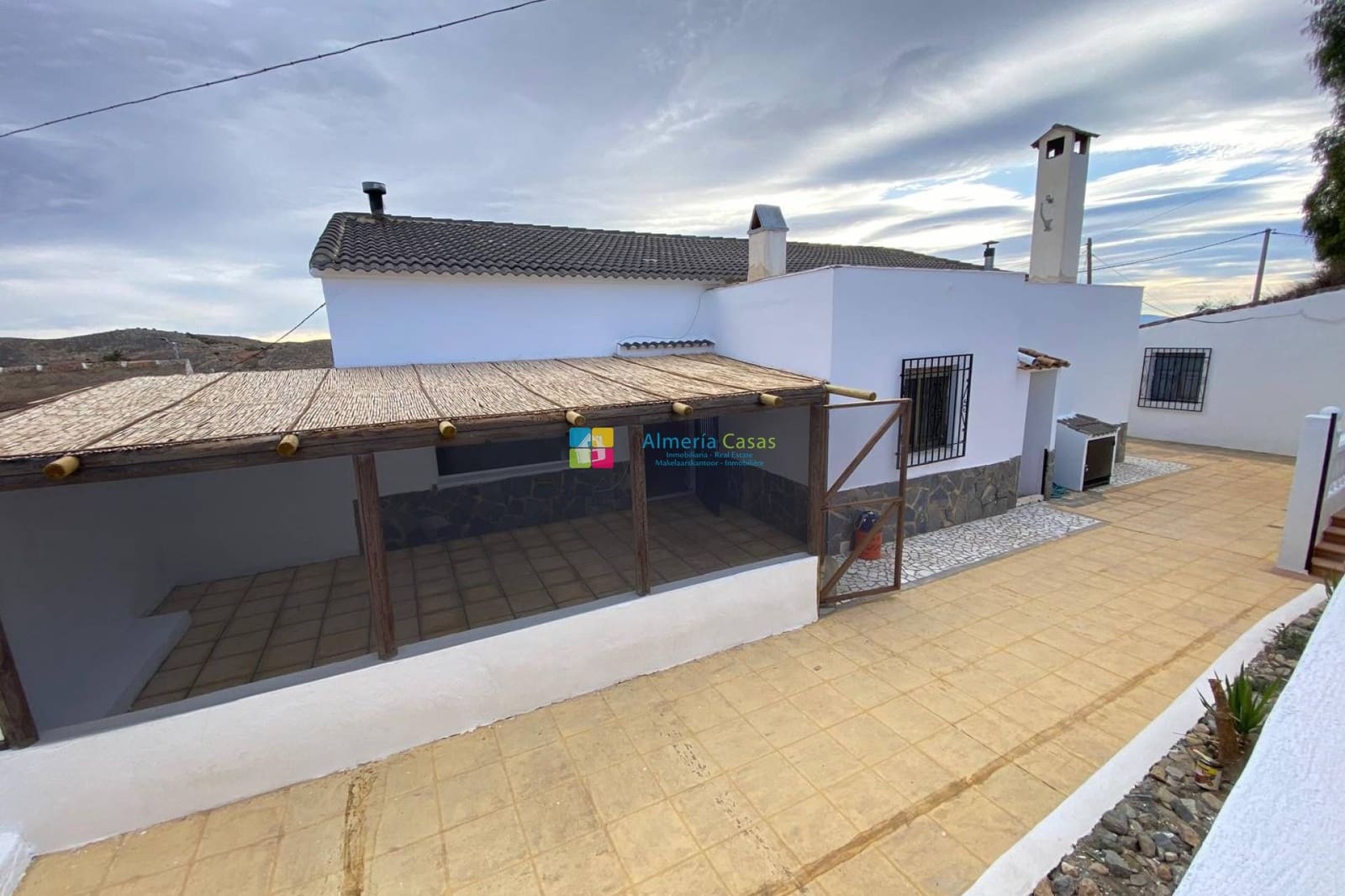 4 sovrum Finca/Hus på landet till salu i Pocicas med pool - 249 000 € (Ref: 9807085)