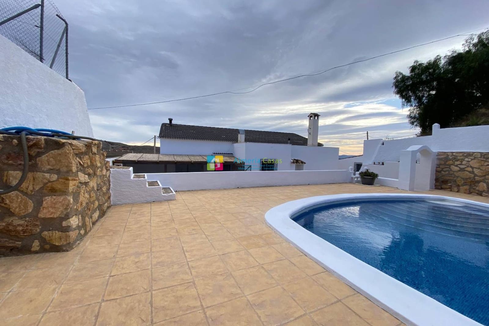 4 sovrum Finca/Hus på landet till salu i Pocicas med pool - 249 000 € (Ref: 9807085)