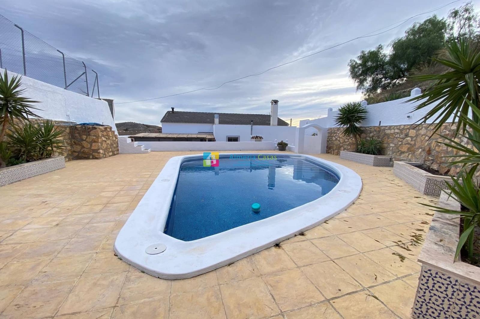 4 sovrum Finca/Hus på landet till salu i Pocicas med pool - 249 000 € (Ref: 9807085)