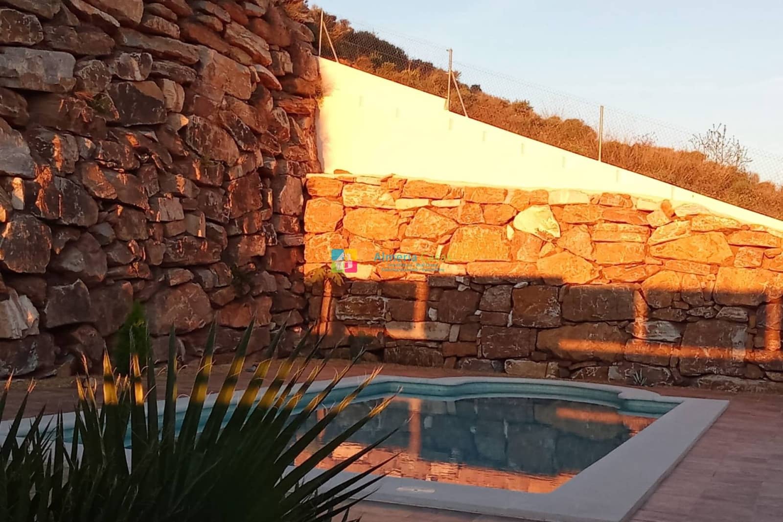 Chalet de 3 habitaciones en Arboleas en venta con piscina - 294.950 € (Ref: 9807086)