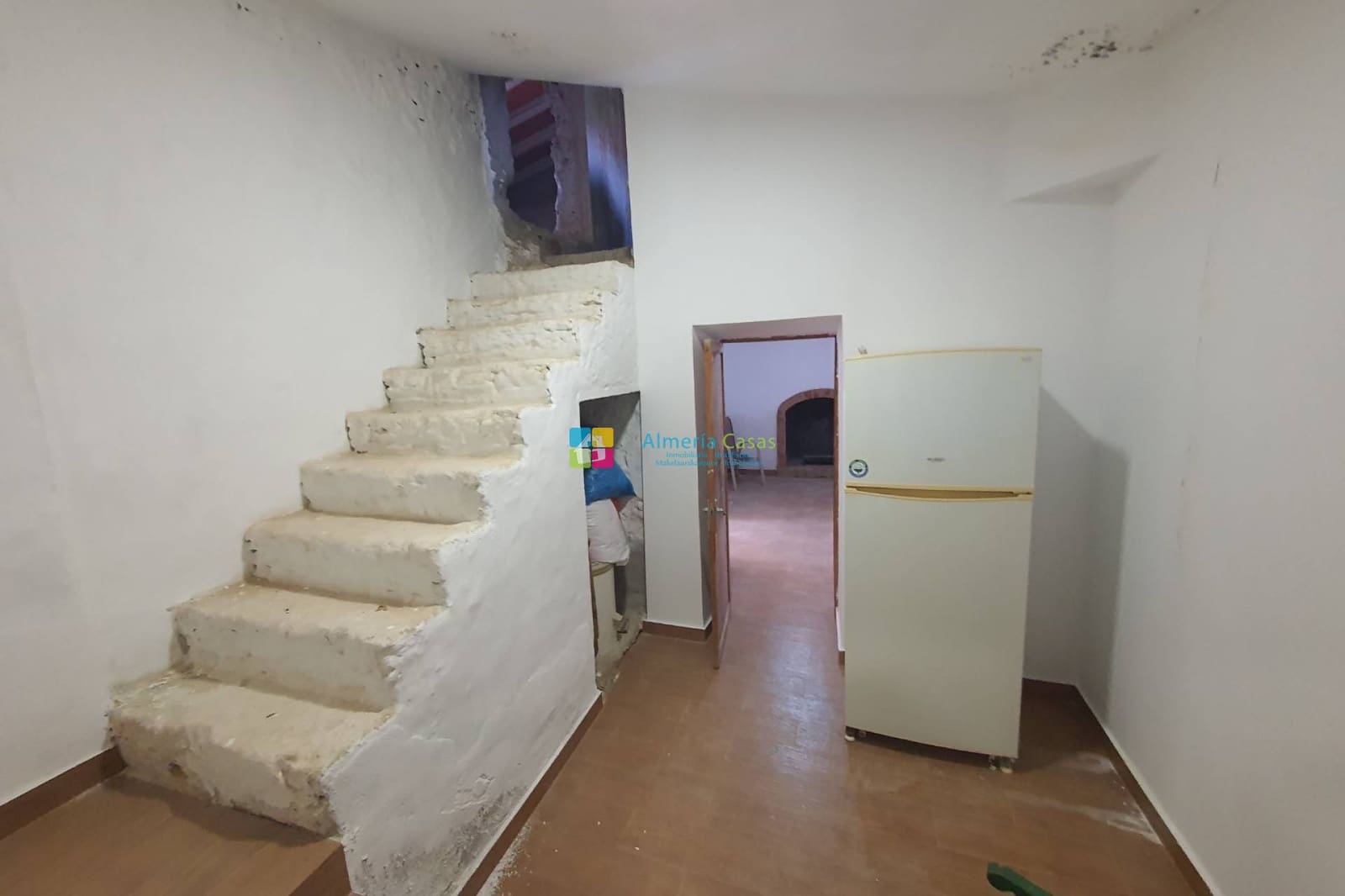 6 bedroom Finca/Country House for sale in La Concepcion - € 130,000 (Ref: 9814699)