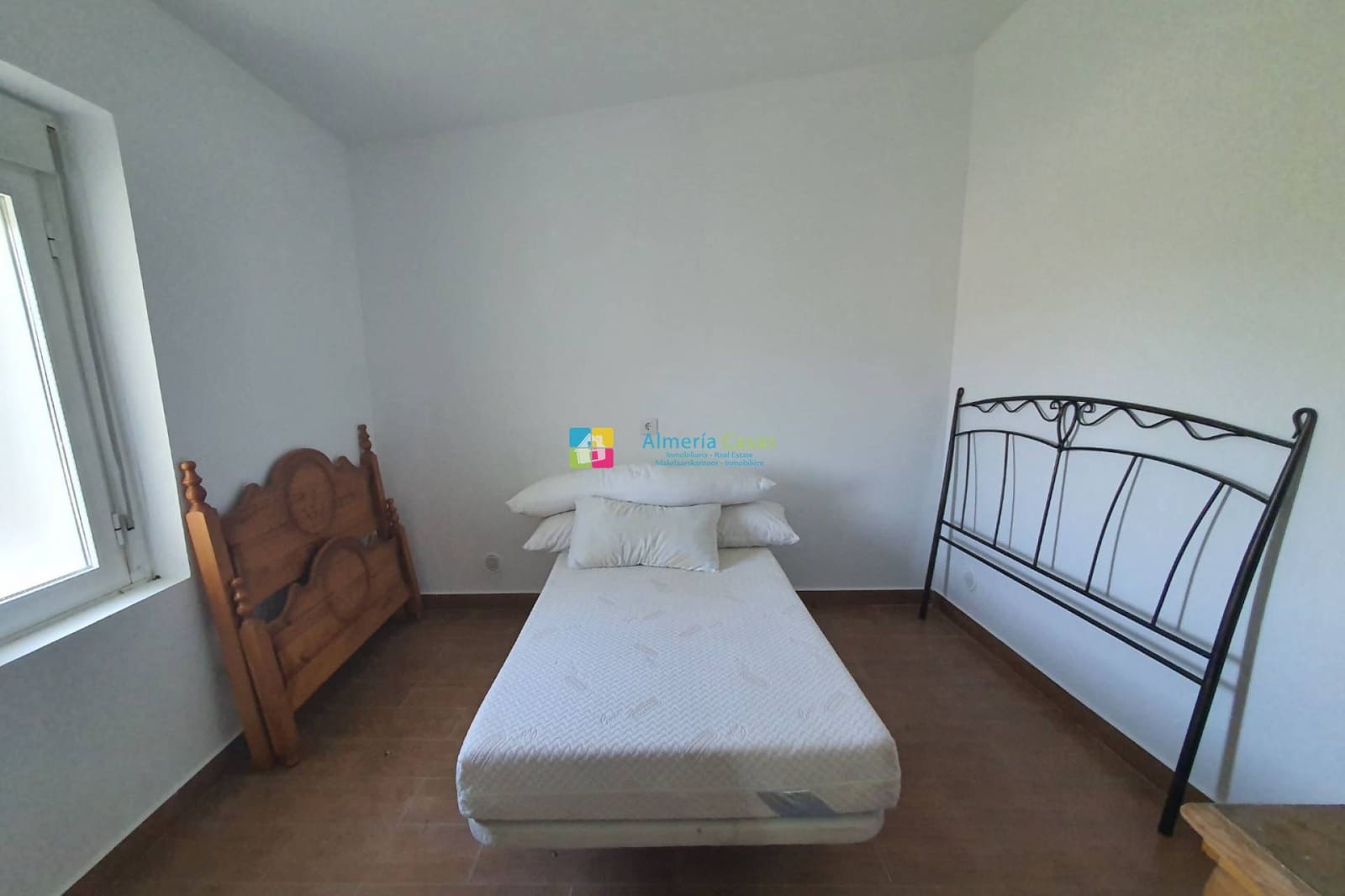 6 bedroom Finca/Country House for sale in La Concepcion - € 130,000 (Ref: 9814699)