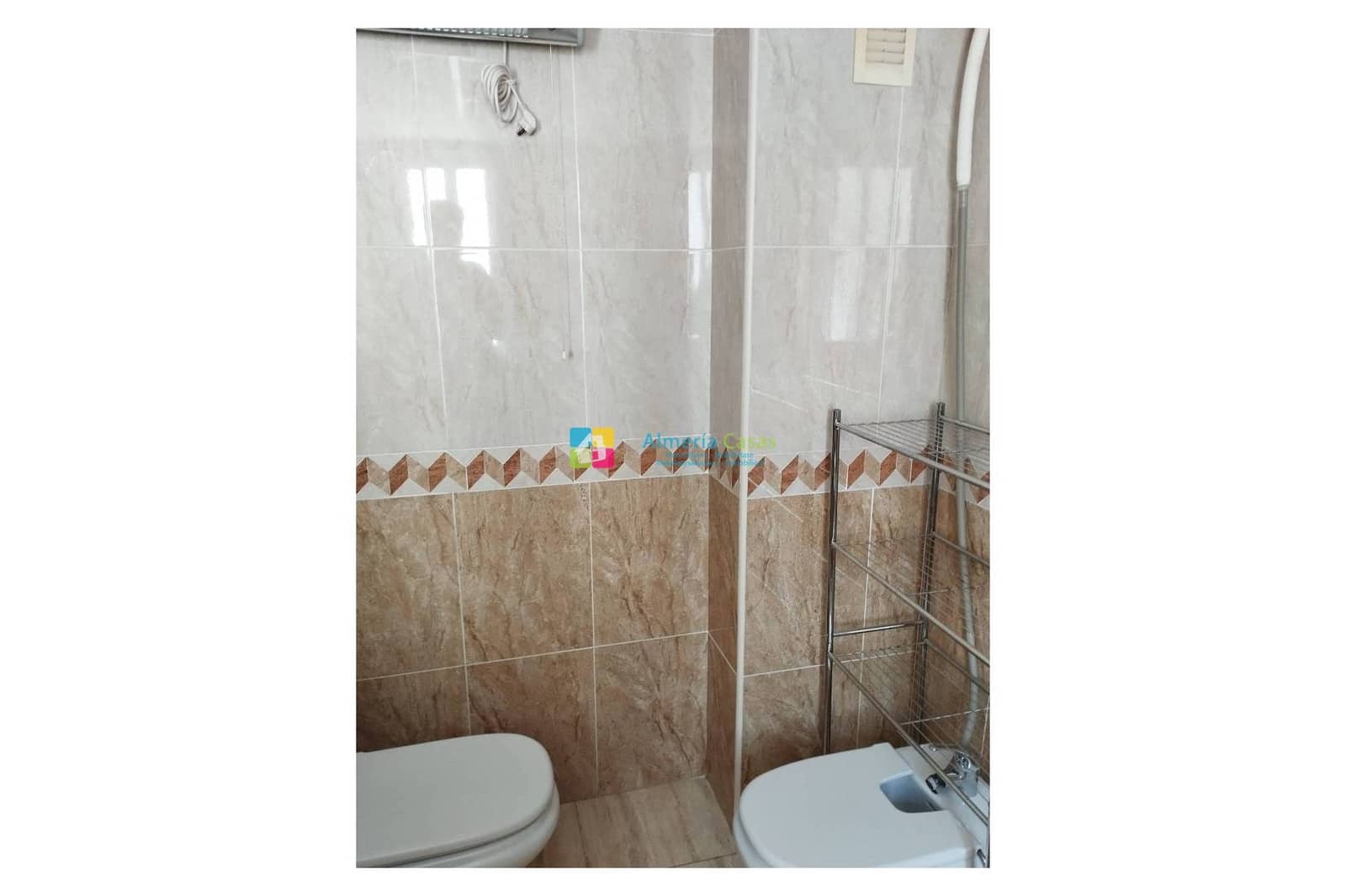 3 slaapkamer Appartement te huur in Albox met garage - € 650 (Ref: 9816120)