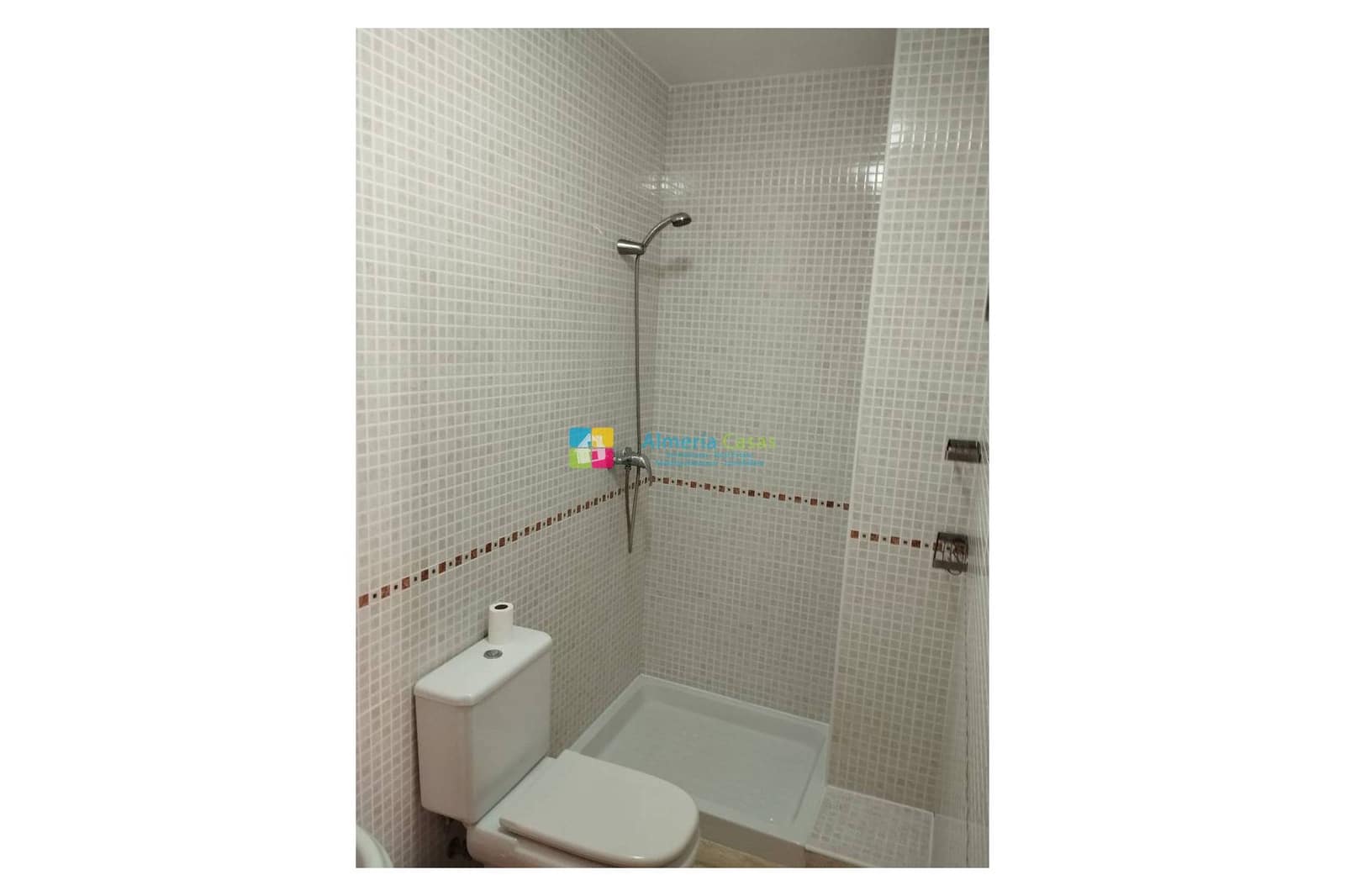 3 slaapkamer Appartement te huur in Albox met garage - € 650 (Ref: 9816120)
