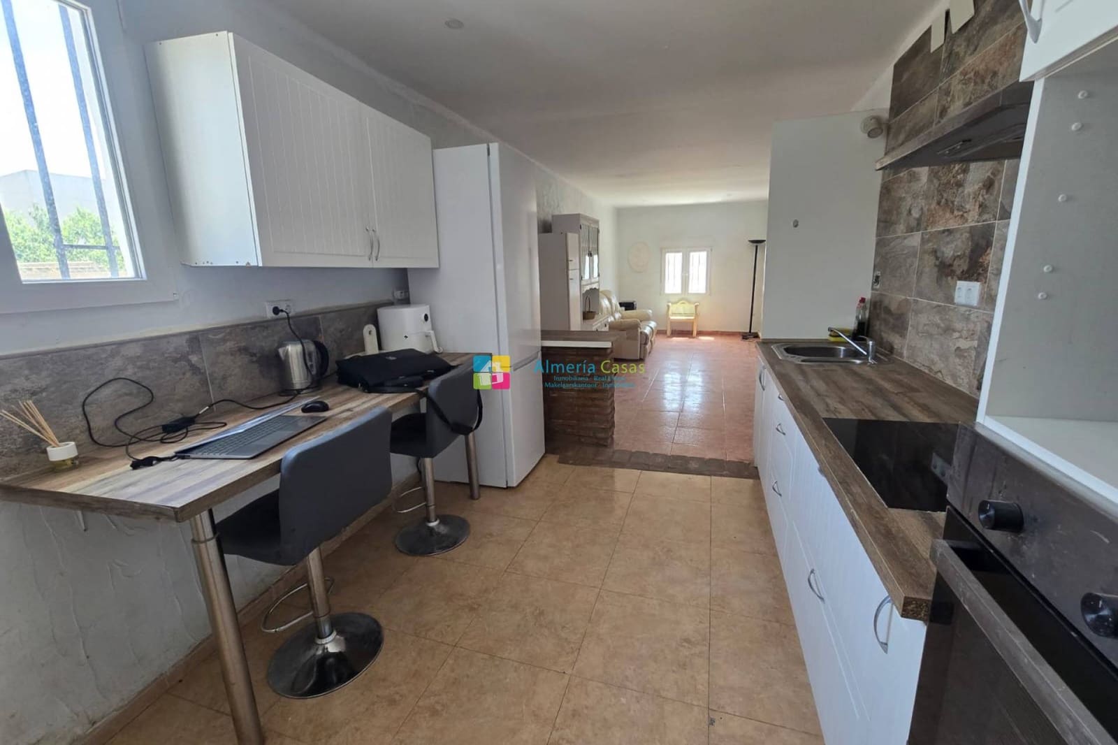 4 soverom Hus til salgs i Huercal-Overa med garasje - € 180 000 (Ref: 9818728)