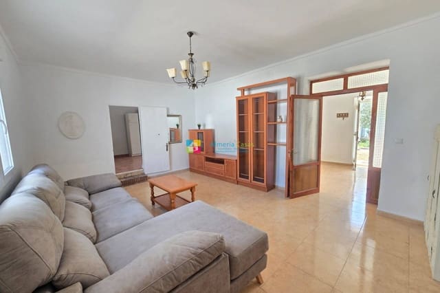 4 soverom Hus til salgs i Huércal-Overa med garasje - € 180 000 (Ref: 9818728)