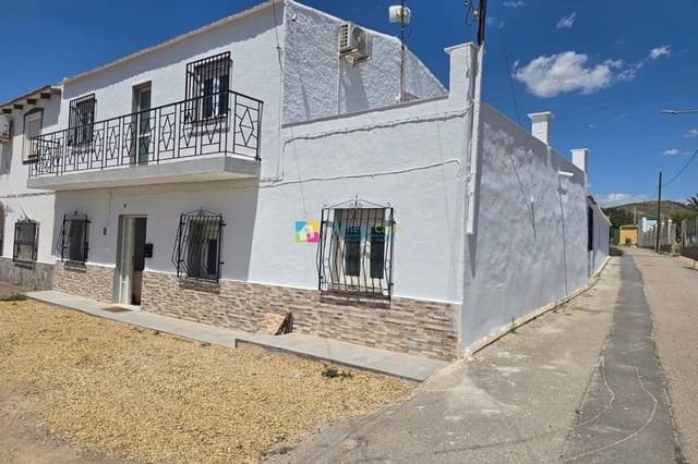 4 soverom Hus til salgs i Huércal-Overa med garasje - € 180 000 (Ref: 9818728)