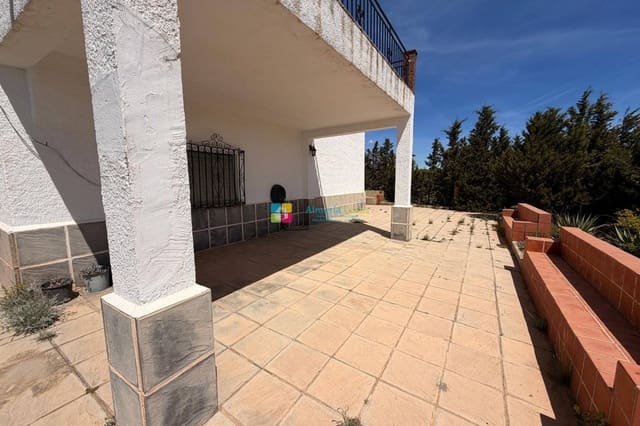 5 soveværelse Finca/Landehus til salg i Saliente Alto, Albox med garage - € 149.950 (Ref: 9830005)