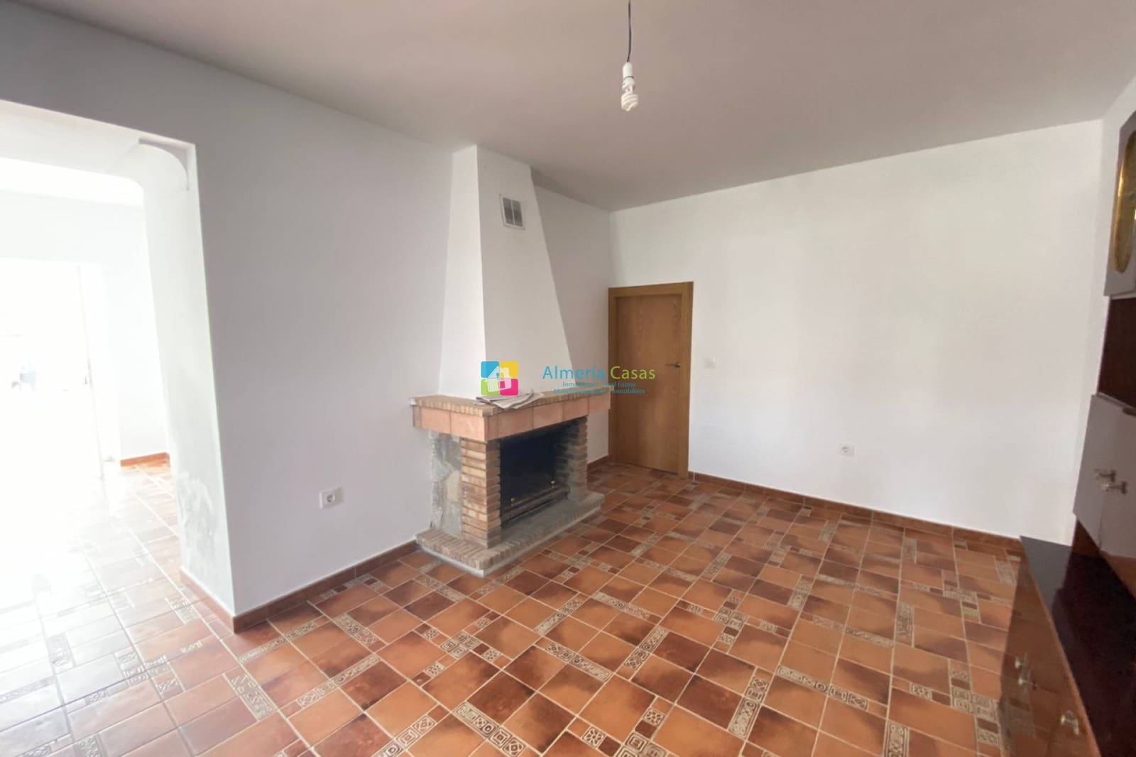 4 slaapkamer Finca/Landhuis te koop in Albox - € 190.000 (Ref: 9832288)