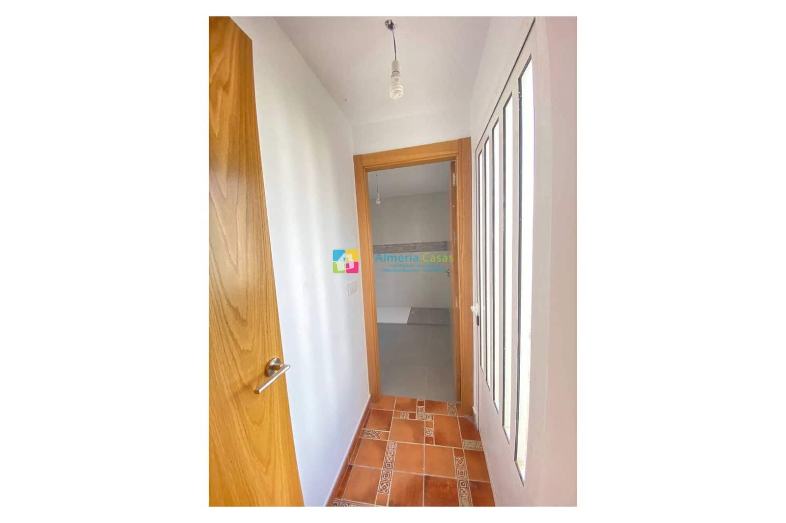 4 slaapkamer Finca/Landhuis te koop in Albox - € 190.000 (Ref: 9832288)