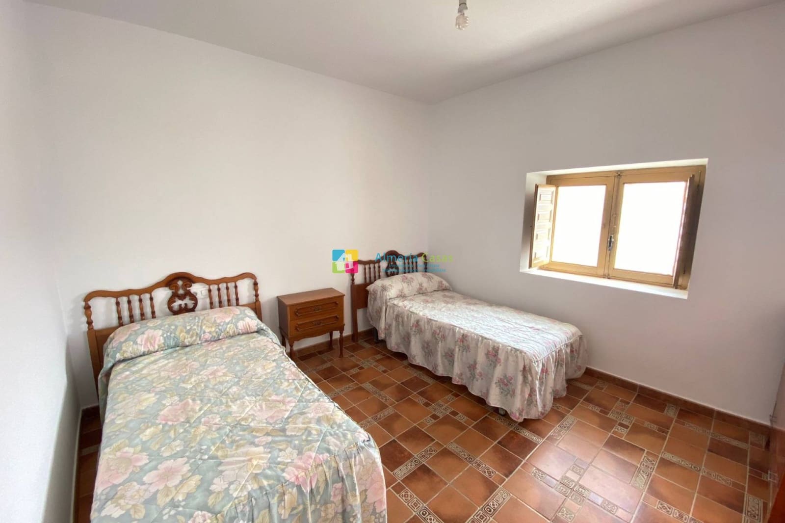 4 slaapkamer Finca/Landhuis te koop in Albox - € 190.000 (Ref: 9832288)