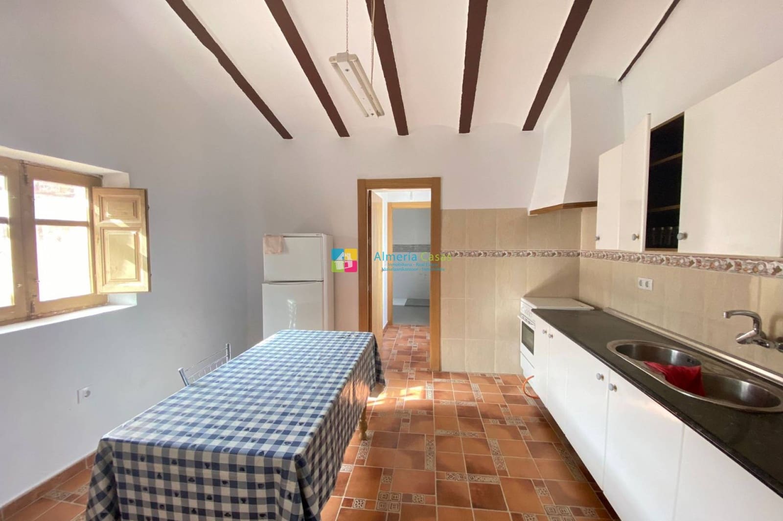 4 slaapkamer Finca/Landhuis te koop in Albox - € 190.000 (Ref: 9832288)