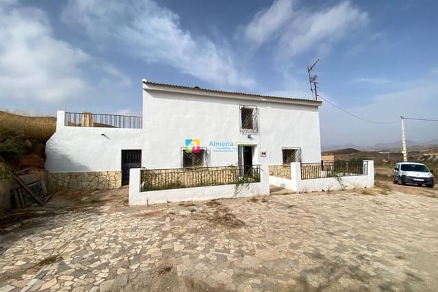 4 slaapkamer Finca/Landhuis te koop in Albox - € 190.000 (Ref: 9832288)