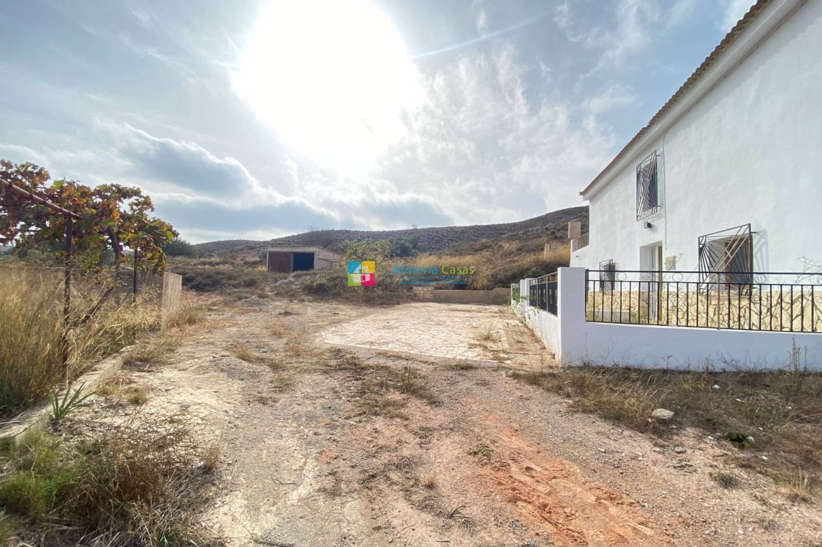 4 slaapkamer Finca/Landhuis te koop in Albox - € 190.000 (Ref: 9832288)