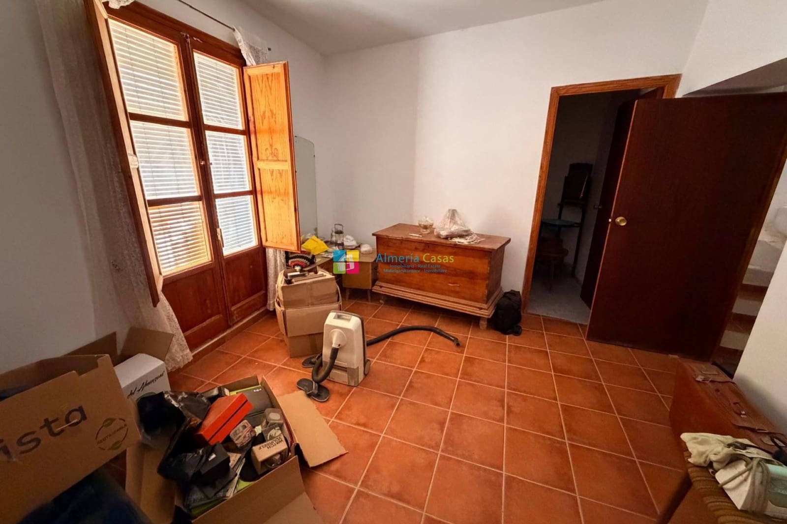 Casa de 4 habitaciones en Albanchez en venta - 35.000 € (Ref: 9832736)