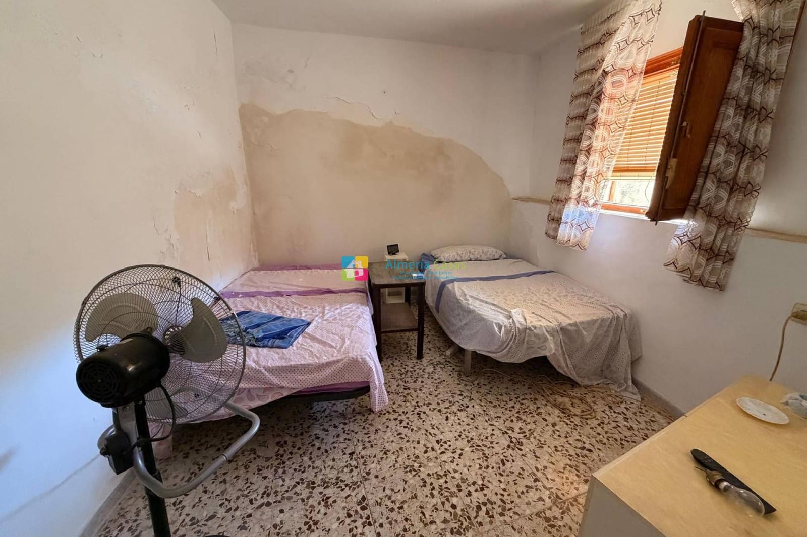 Casa de 4 habitaciones en Albanchez en venta - 35.000 € (Ref: 9832736)