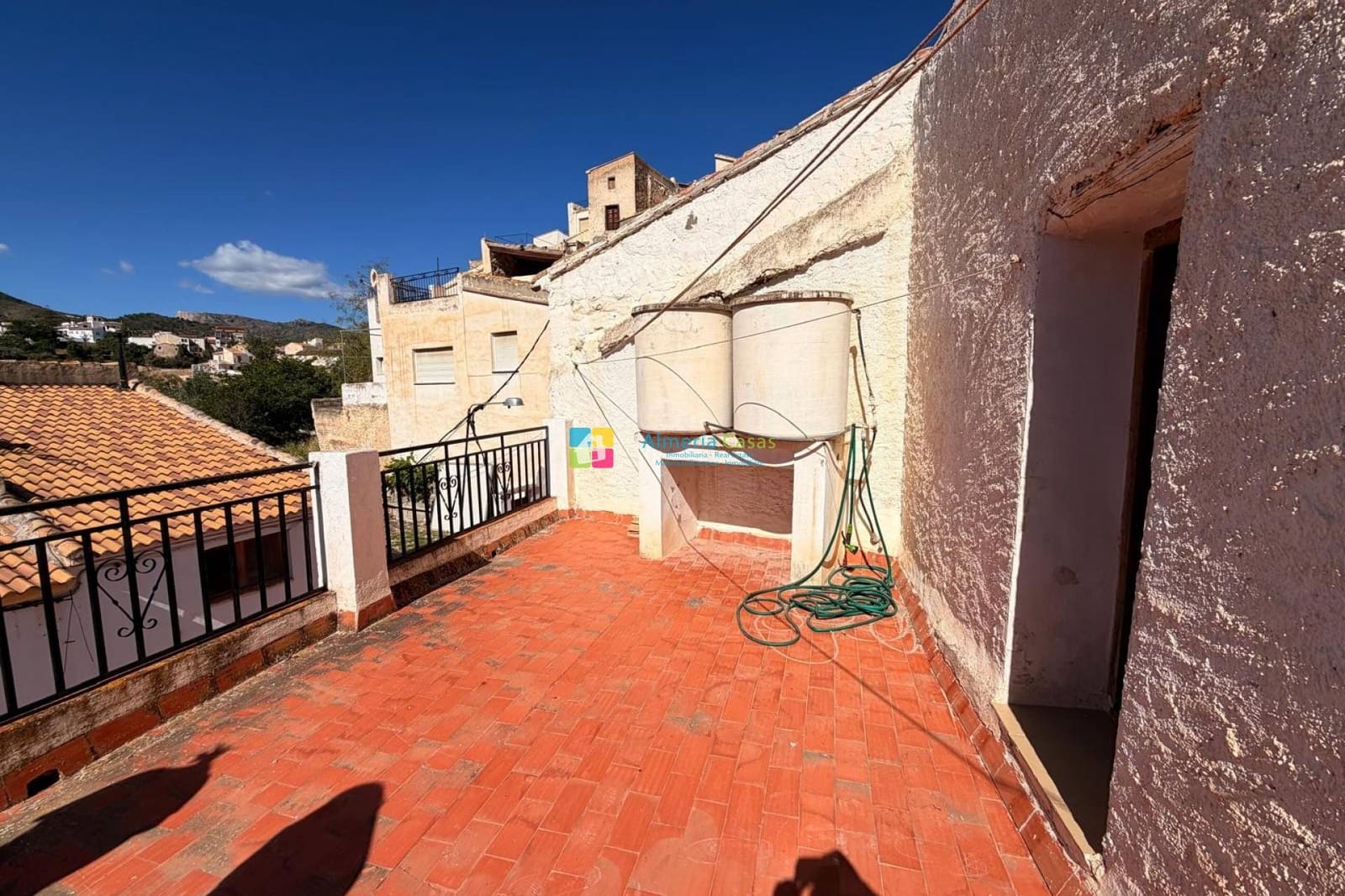 Casa de 4 habitaciones en Albanchez en venta - 35.000 € (Ref: 9832736)