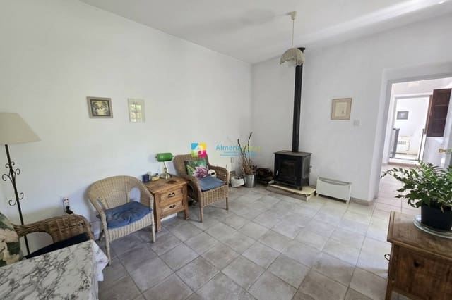 3 slaapkamer Finca/Landhuis te koop in Albanchez - € 112.000 (Ref: 9832737)