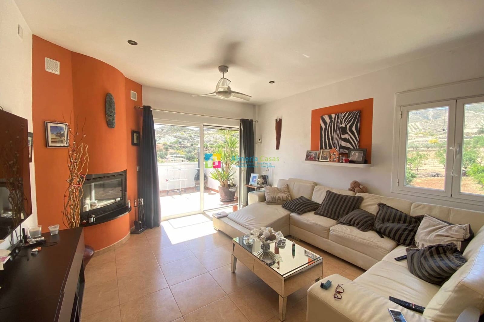 4 bedroom Villa for sale in Arboleas with pool - € 330,000 (Ref: 9832738)