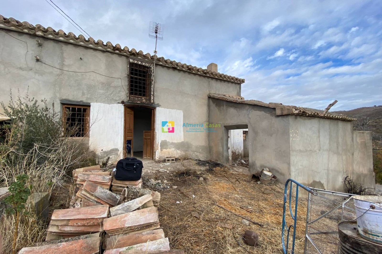 4 bedroom Finca/Country House for sale in Saliente Alto - € 40,000 (Ref: 9844203)