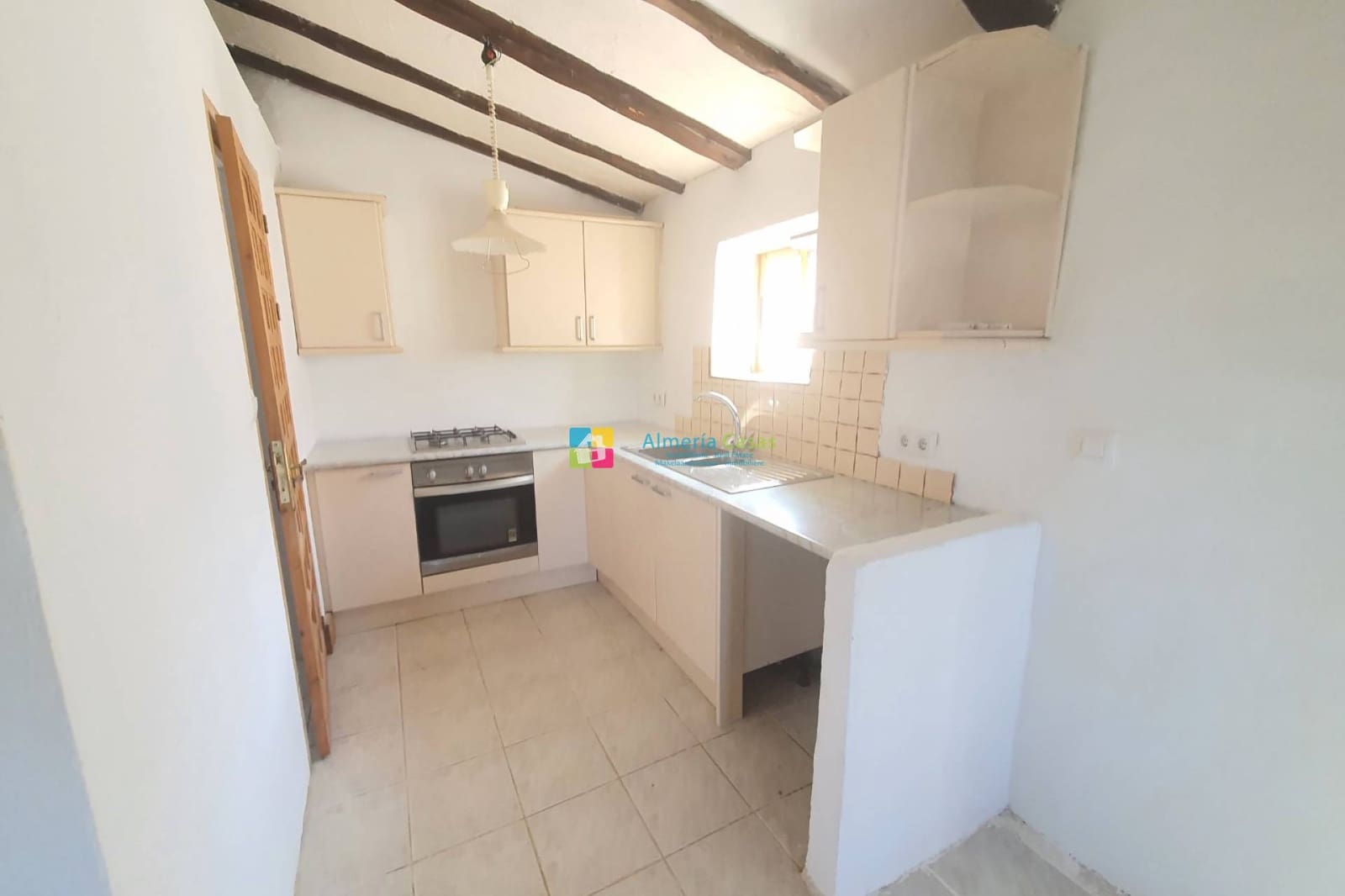 4 bedroom Finca/Country House for sale in Albanchez - € 174,995 (Ref: 9847841)