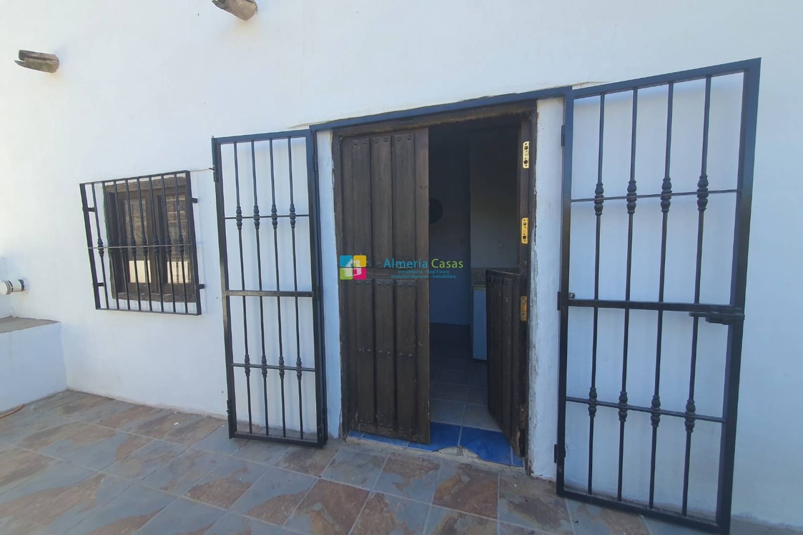 4 bedroom Finca/Country House for sale in Albanchez - € 174,995 (Ref: 9847841)
