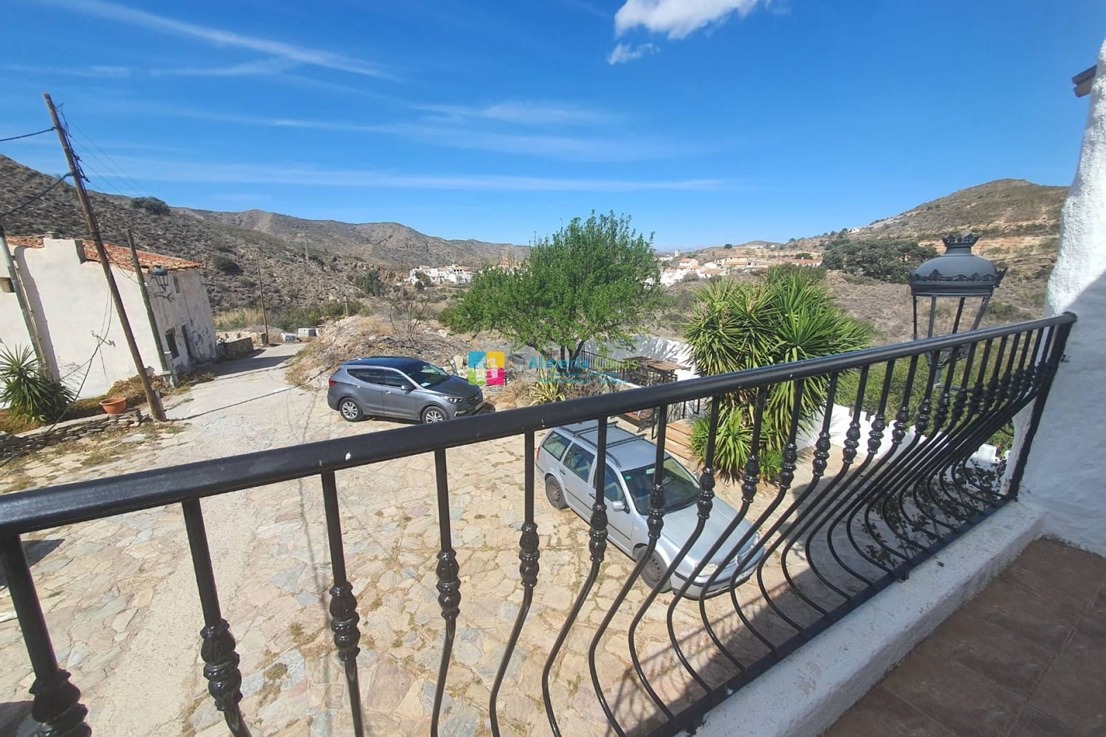 4 bedroom Finca/Country House for sale in Albanchez - € 174,995 (Ref: 9847841)
