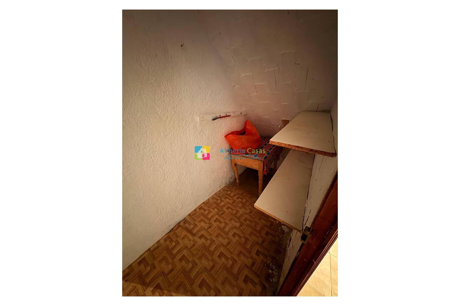Casa de 3 habitaciones en Huércal-Overa en venta - 89.000 € (Ref: 9848100)