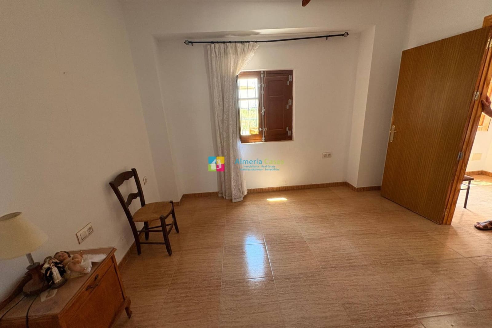 Casa de 3 habitaciones en Huércal-Overa en venta - 89.000 € (Ref: 9848100)