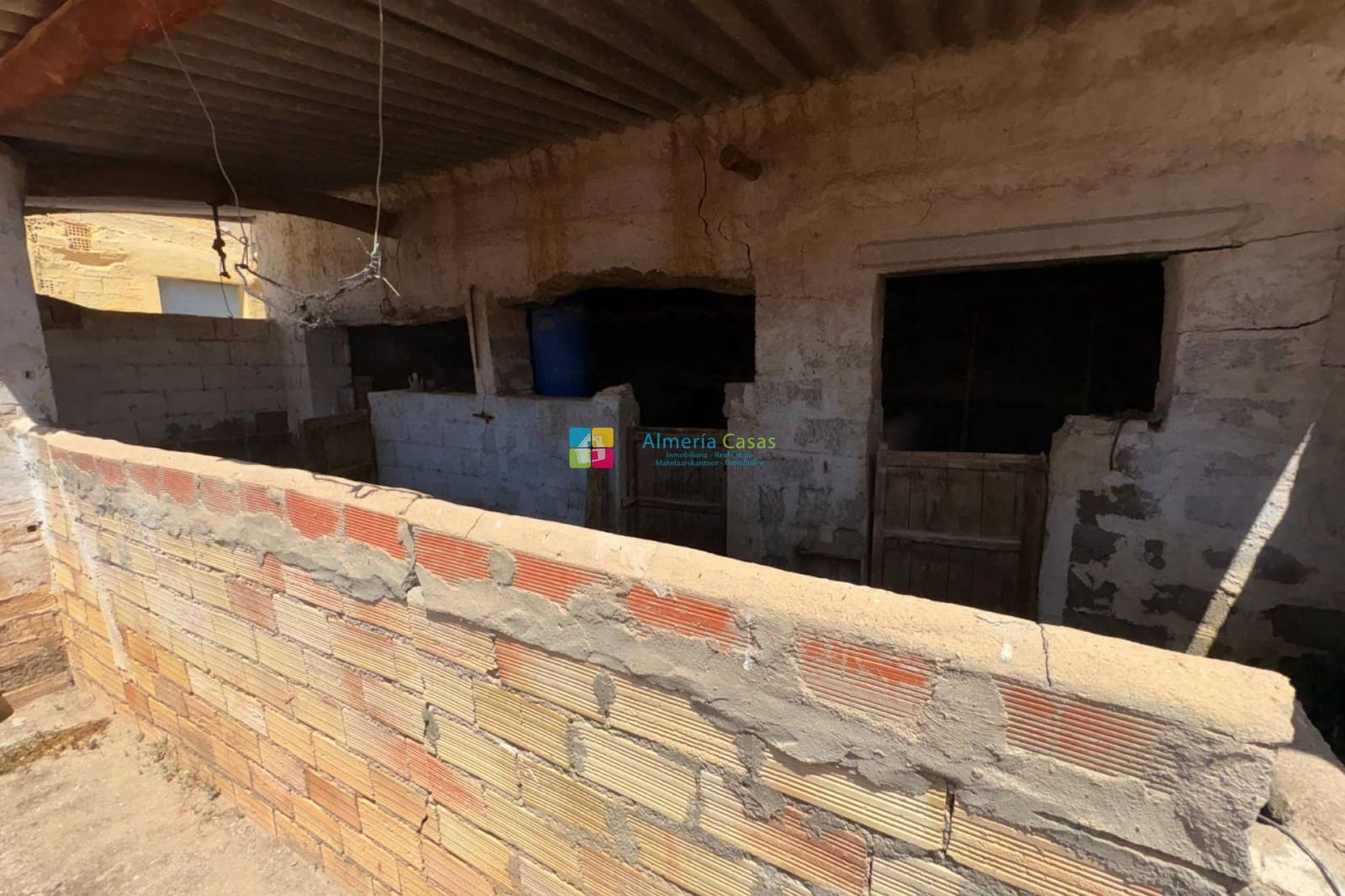 Casa de 3 habitaciones en Huércal-Overa en venta - 89.000 € (Ref: 9848100)