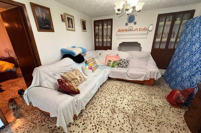 5 Zimmer Haus zu verkaufen in Oria - 73.000 € (Ref: 9854397)