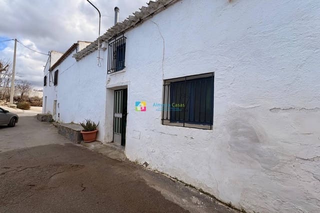 5 Zimmer Haus zu verkaufen in Oria - 73.000 € (Ref: 9854397)