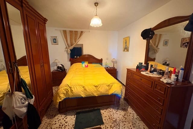 5 Zimmer Haus zu verkaufen in Oria - 73.000 € (Ref: 9854397)