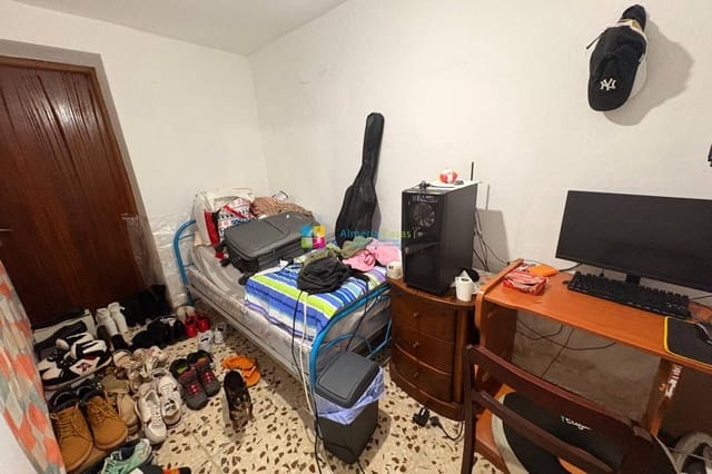 5 Zimmer Haus zu verkaufen in Oria - 73.000 € (Ref: 9854397)