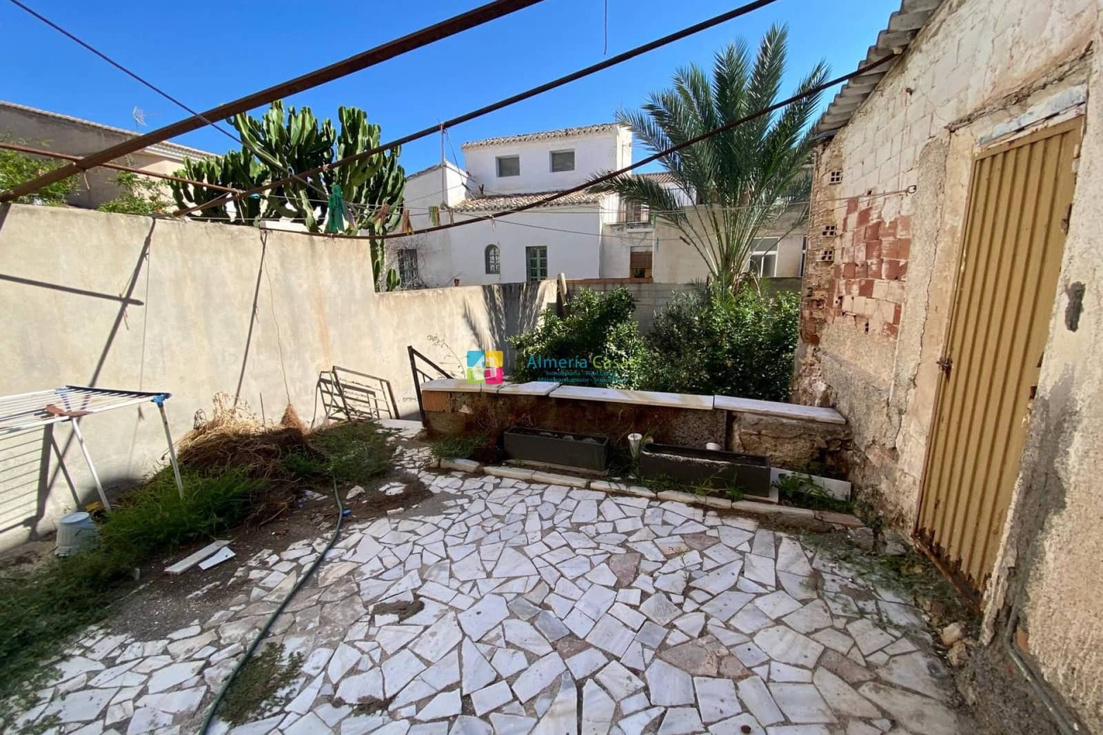 8 slaapkamer Huis te koop in Cantoria - € 110.000 (Ref: 9858416)