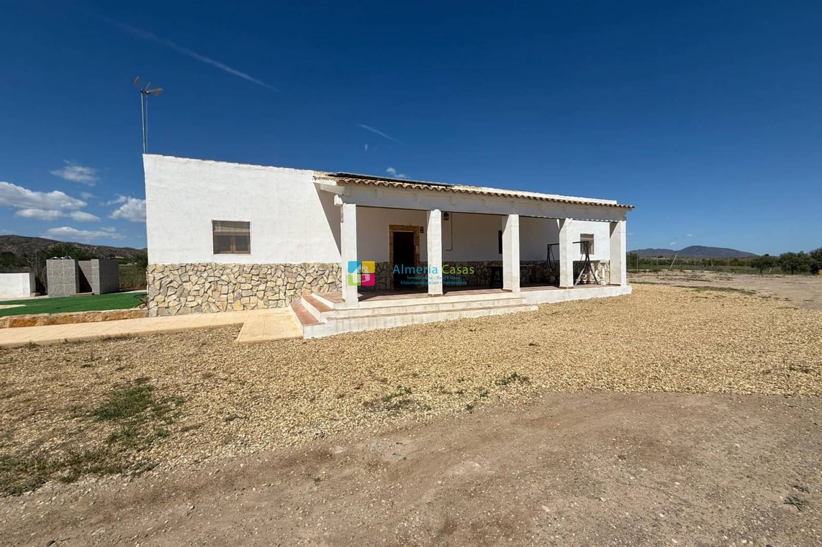 2 Zimmer Finca/Landgut zu verkaufen in Huercal-Overa mit Pool - 175.000 € (Ref: 9858417)