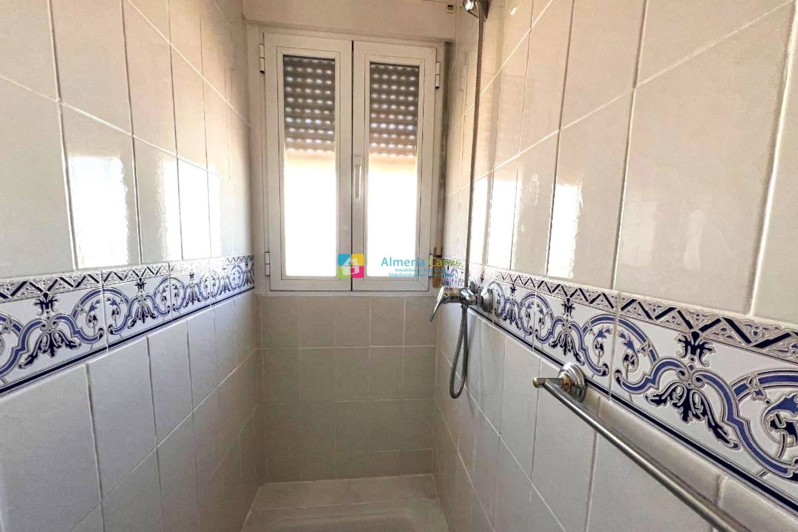 Chalet de 5 habitaciones en Arboleas en venta con piscina - 359.995 € (Ref: 9858419)