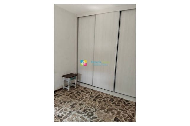 4 sypialnia Finka/Dom wiejski do wynajęcia w Suflí z garażem - 600 € (Ref: 9860948)
